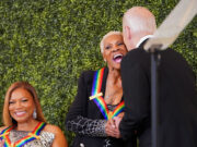 Dionne Warwick, Billy Crystal, Queen Latifah rein at Kennedy Center Honors
