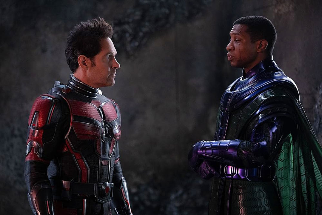 Paul-Rudd-and-Jonathan-Majors-in-Ant-Man-and-the-Wasp-=-Quantumania-(2023)