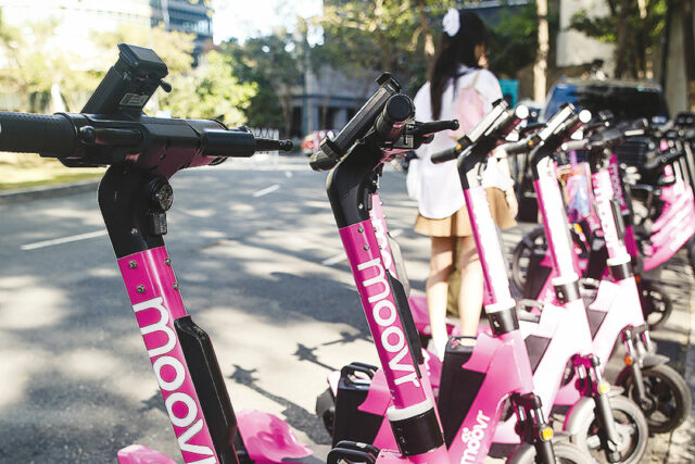 1-Photo-Scooter-and-Bike-Set-Up-thumb
