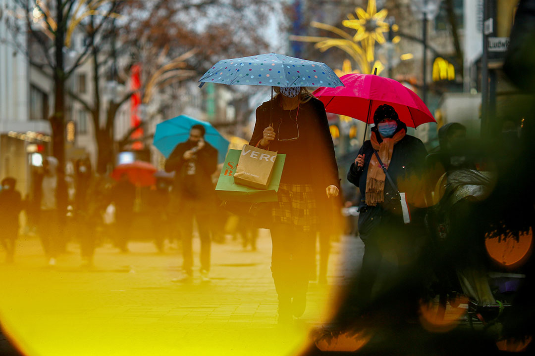 Germany-shoppers