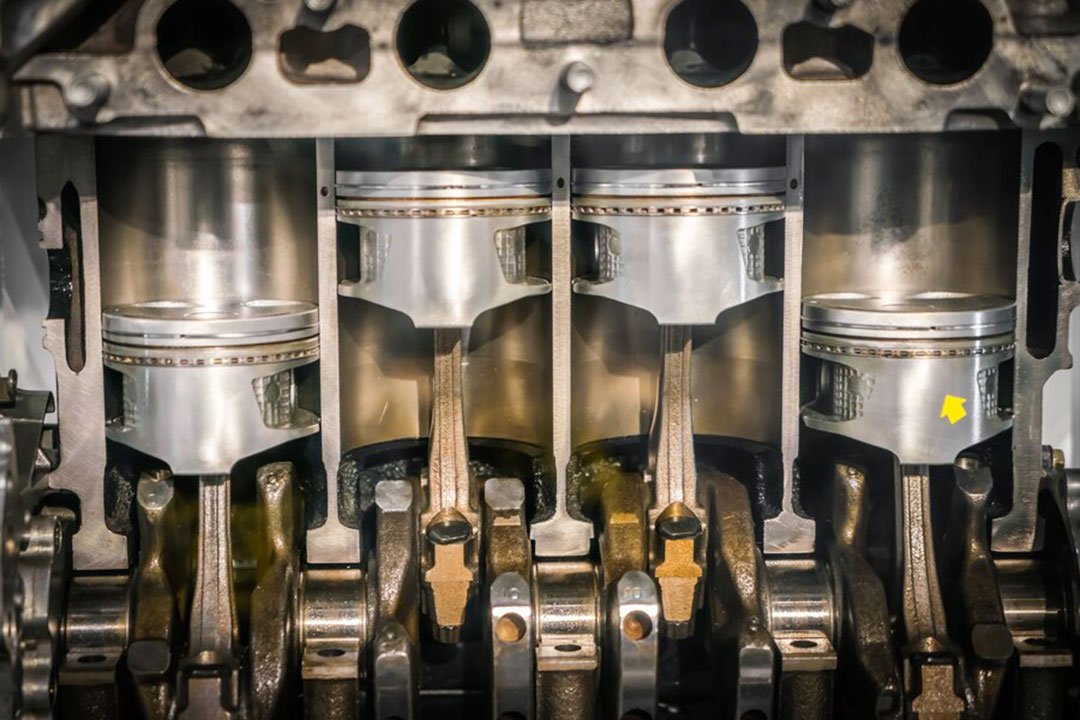 engine-piston