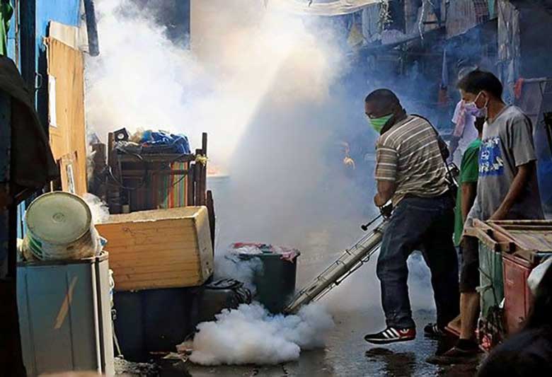 municipal-worker-fumigation