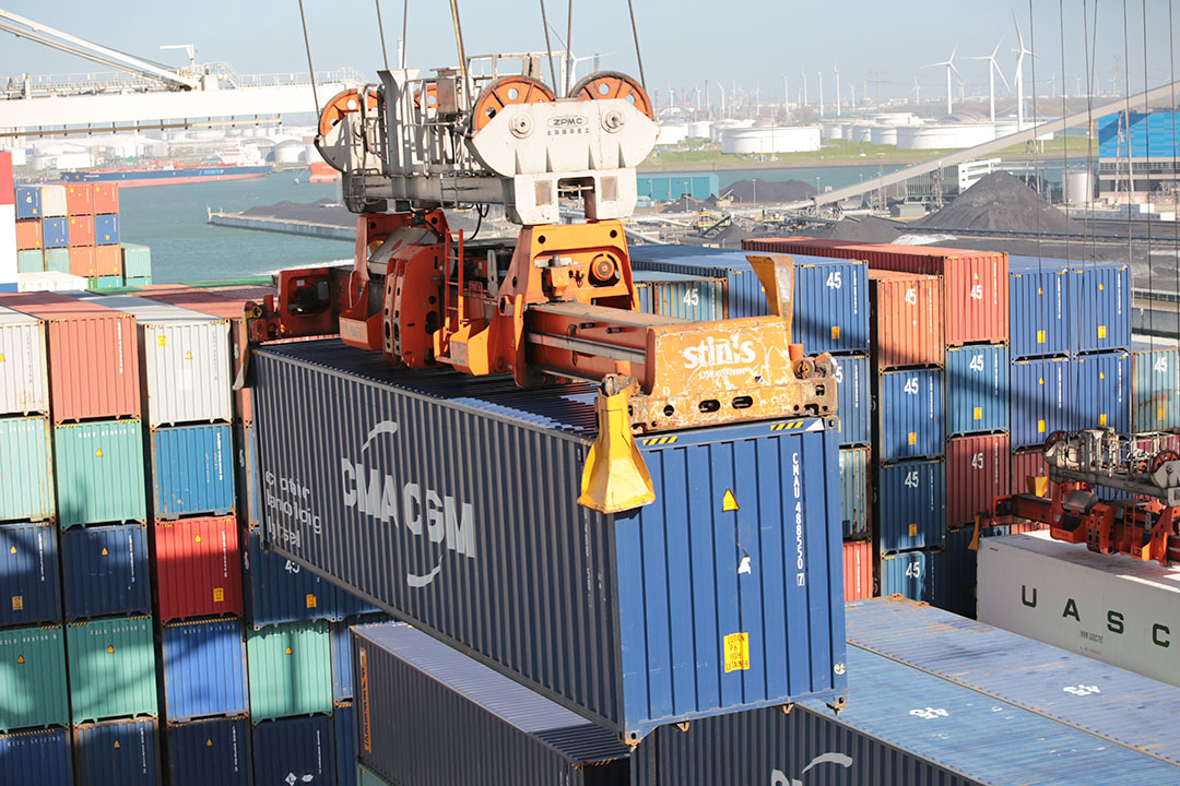 port container van
