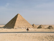 Tomb of unidentified ancient Egyptian pharaoh discovered The Sphinx at the Giza Pyramids on the outskirts of Cairo, Egypt, Nov. 8, 2015. REUTERS