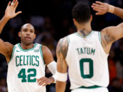 Celtics end two-game skid, knock off Phoenix despite 45-10 from KD