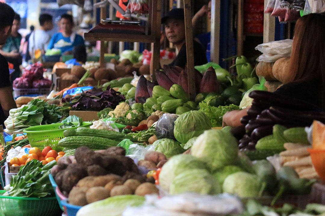 Vegetable-market-vendors