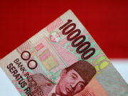 Indonesia central bank to continue intervening to defend depreciating rupiah