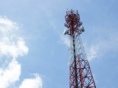 US considers new crackdown on Chinese telecom companies