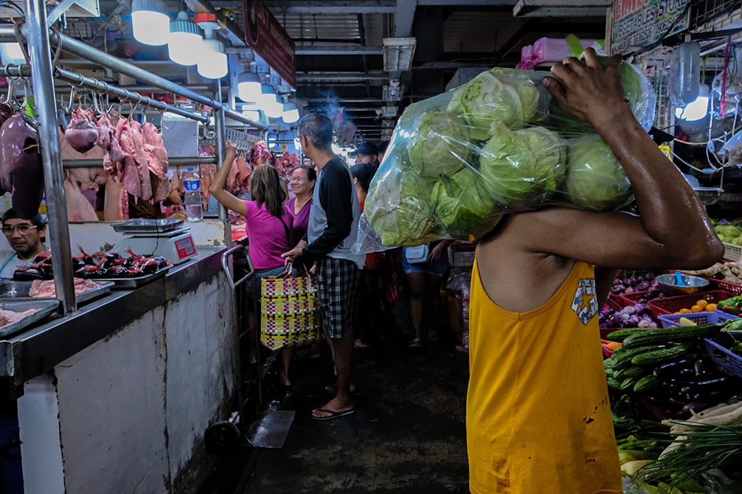 wet market-vegetable wc