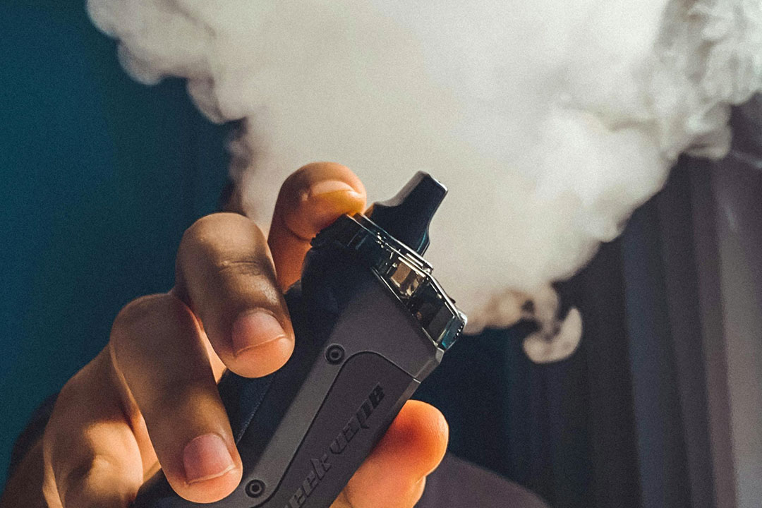 Vape-smoke