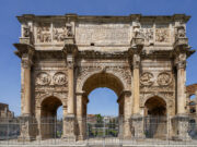 Ancient Roman Arch of Constantine damaged by lightning