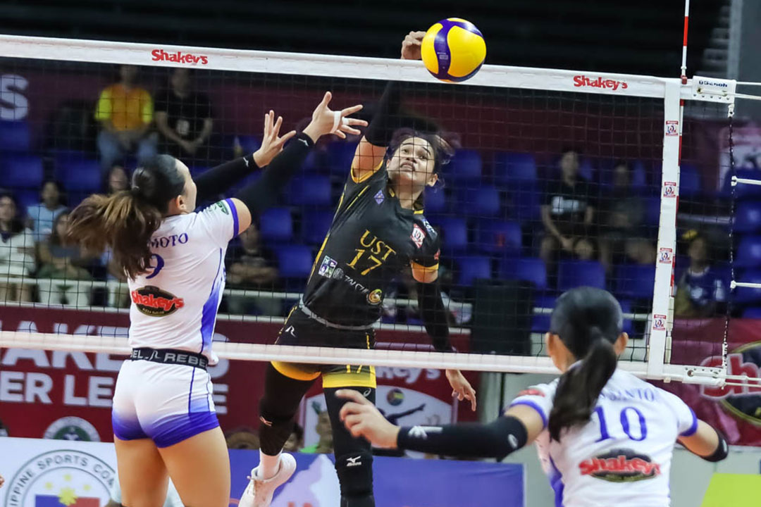Angeli-Poyos-of-UST-over-Takako-Fujimoto_