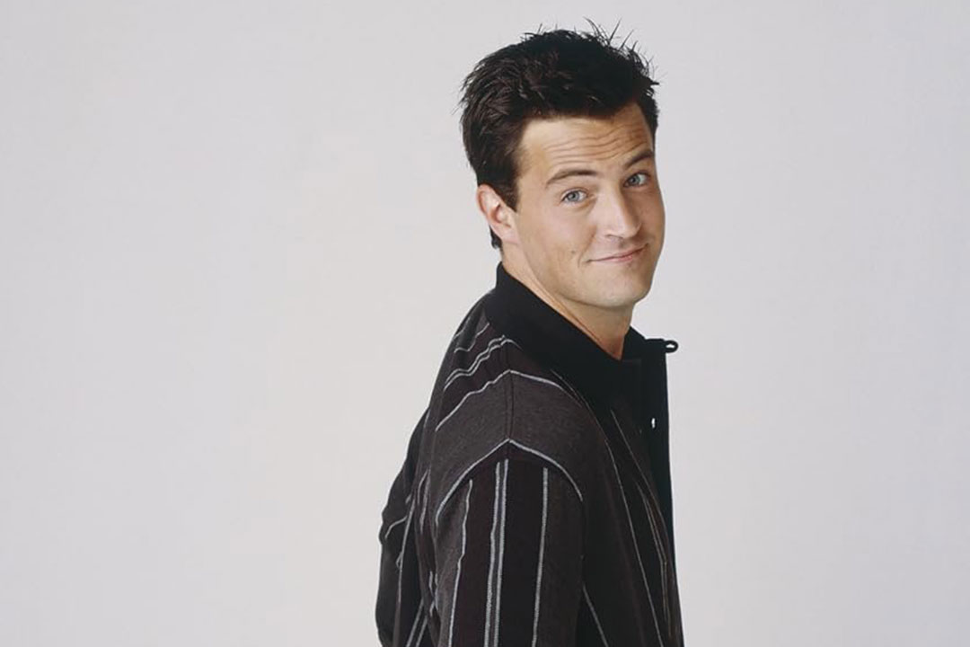 Matthew-Perry-in-Friends-(1994)