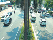 Traffic nightmare before Christmas