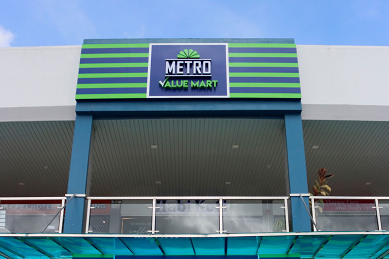 Metro-Value-Mart-Lancaster_Facade-THUMB