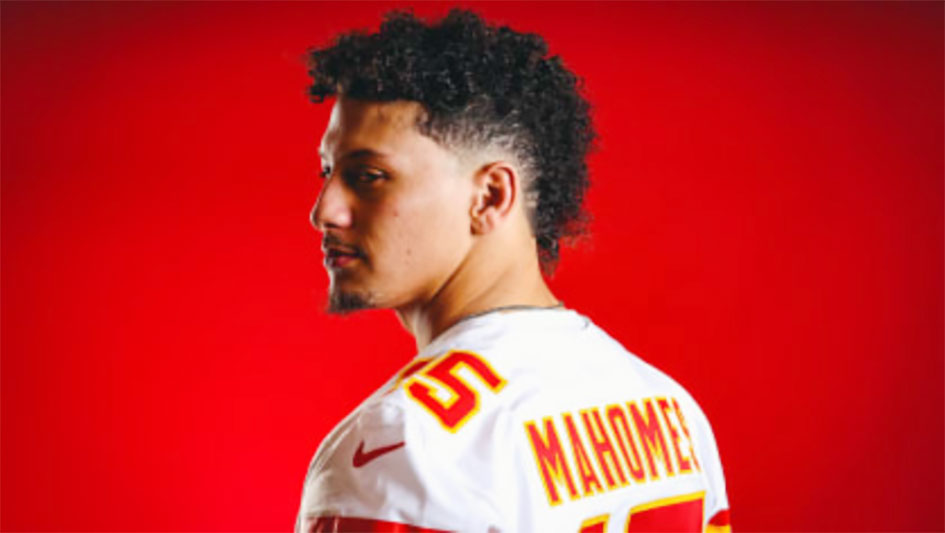 PATRICK MAHOMES