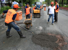 March deficit widens as spending outpaces growth in revenues