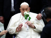 Pope Francis has double pneumonia, complicating his treatment, Vatican says