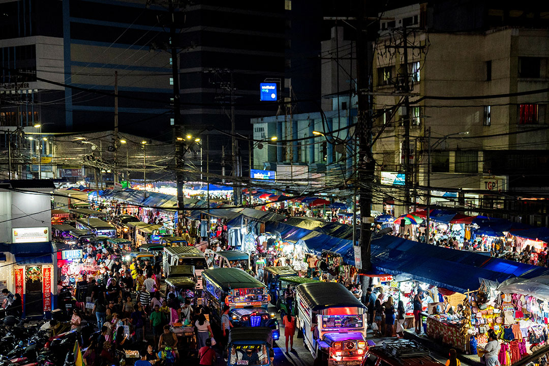 Public market-traffic