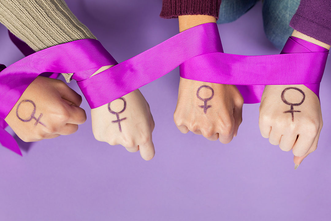 close-up-women-hands-with-feminism-symbol