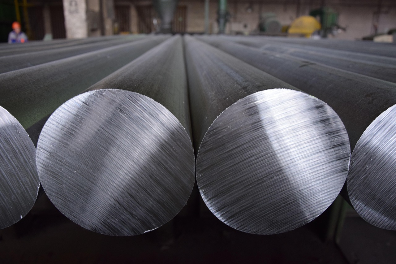 factory-aluminum-2639751_1280