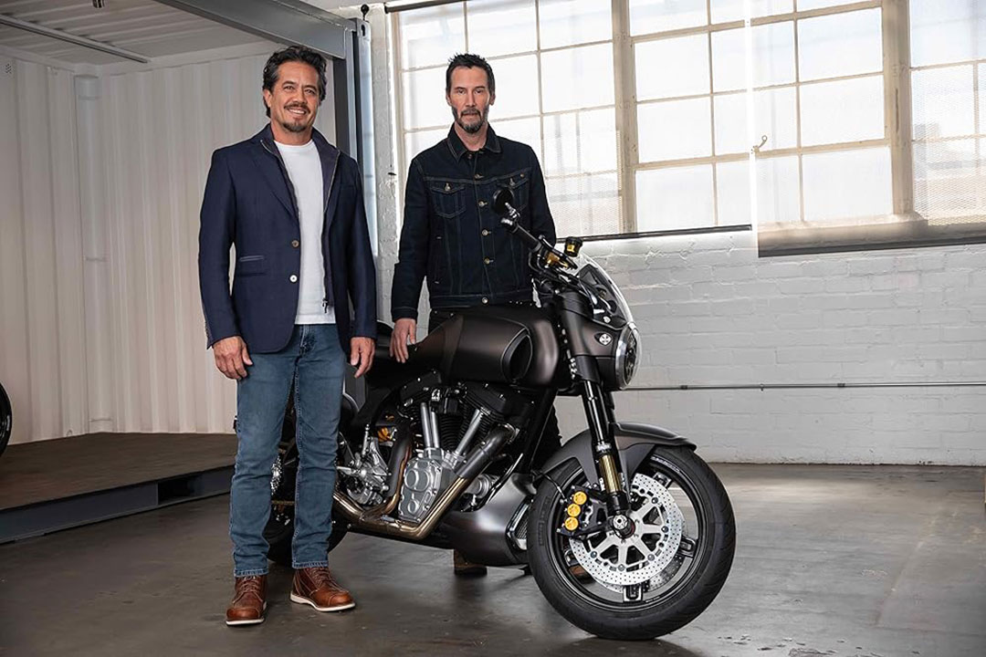 Keanu-Reeves-(R)-and-Gard-Hollinger-in-a-scene-from-the-2025-docuseries--Visionaries.