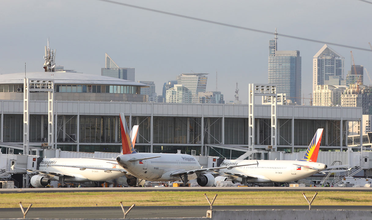 Airport-planes