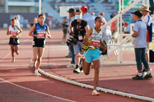 Tajarros breaks 3,000-meter race record in Palarong Pambansa
