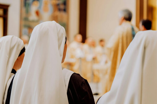 religion-nuns