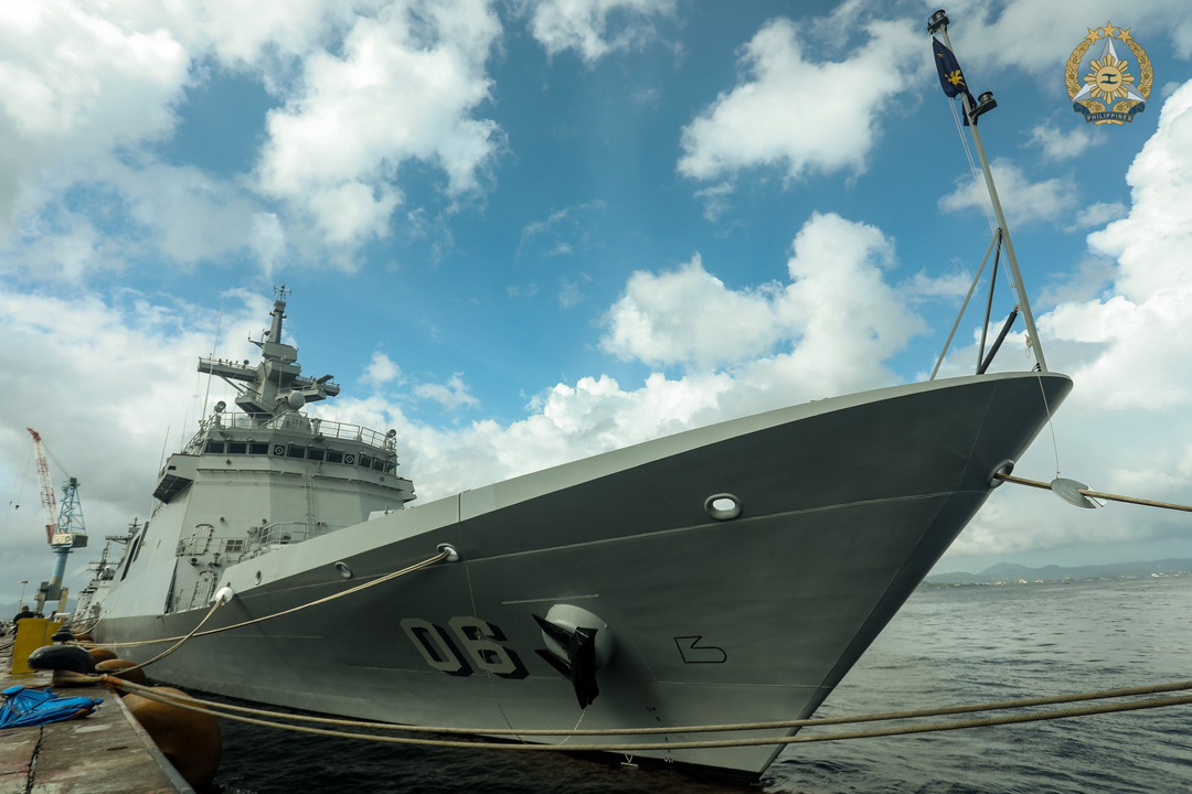 Chinese Navy ship