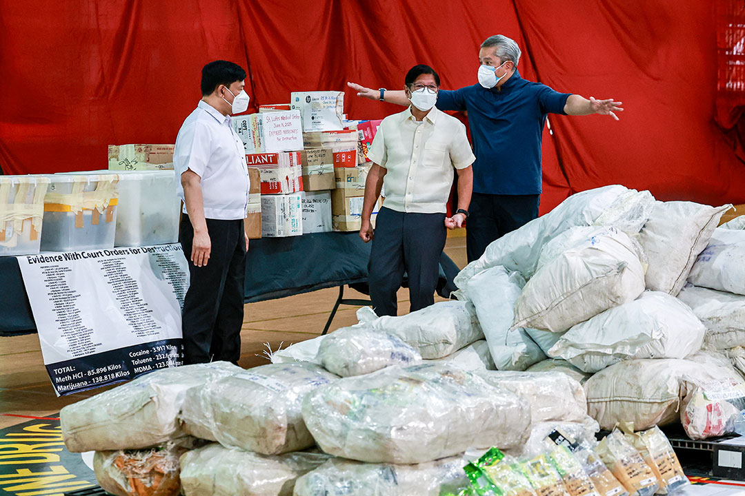 Marcos touts ‘bloodless’ anti-illegal drug campaign