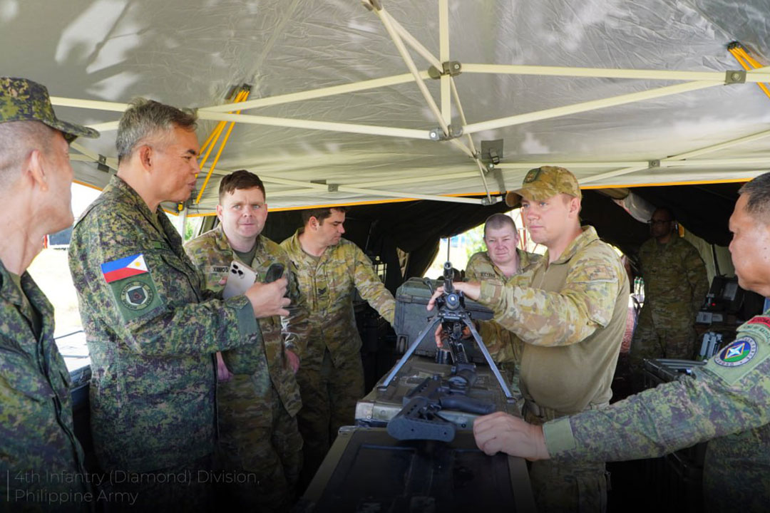 PHL-Aus army