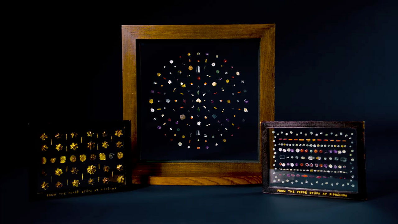 The Piprahwa Gems of the Historical Buddha