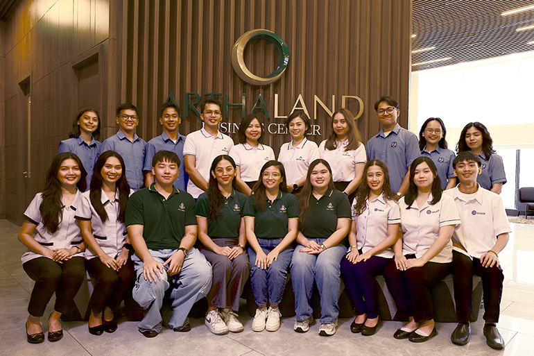 AM25-1-Students-Class-Picture-OL