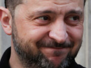 Zelensky heads to Washington as Trump presses for Russia deal