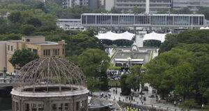 Japan reaffirms no-nukes pledge after official floats weapons idea