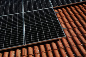 Steamlined rooftop solar financing needed to unlock potential