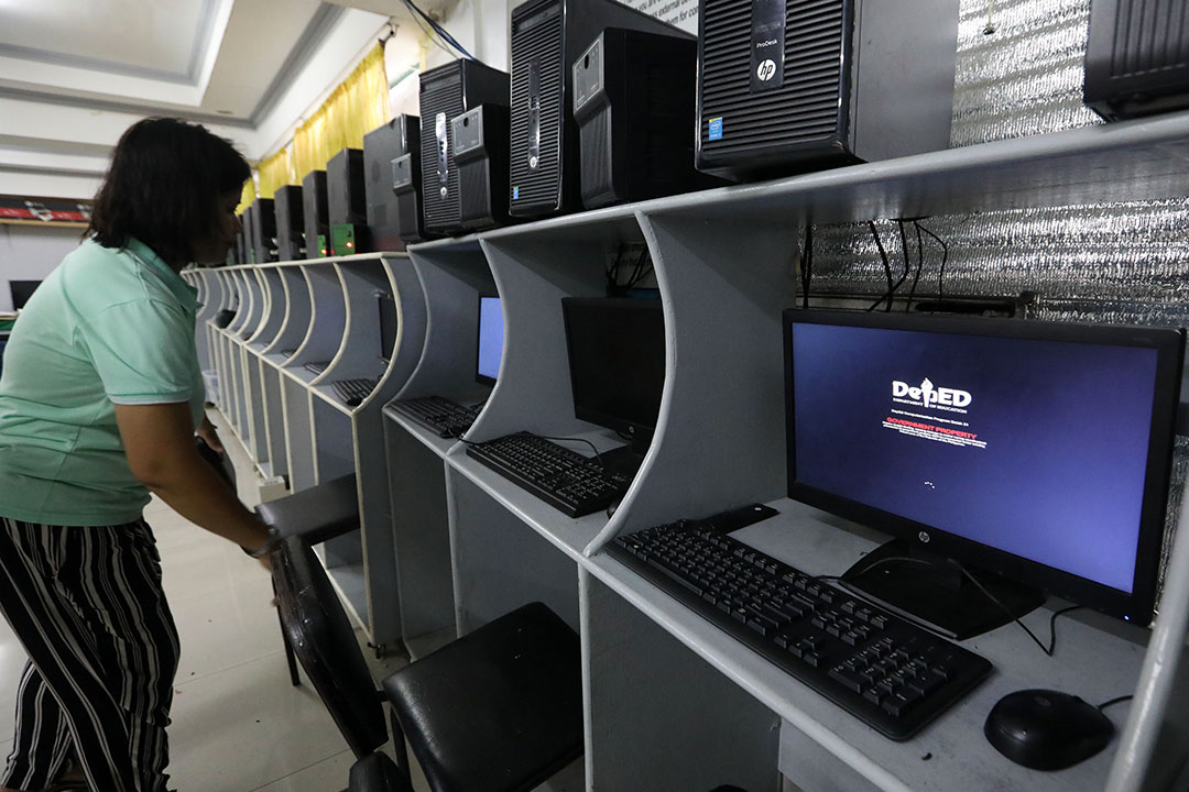 Computer-teacher