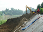 Cuts to bring infra budget down to 4.7% of economy next year, senators told