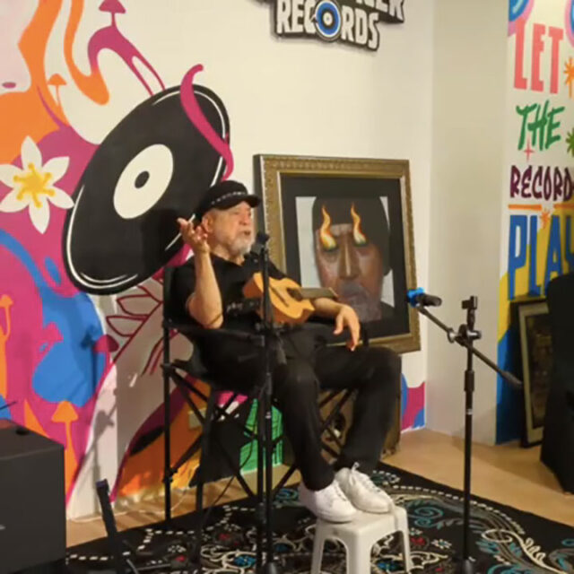 Mike-Hanopol-at-vinyl-launch