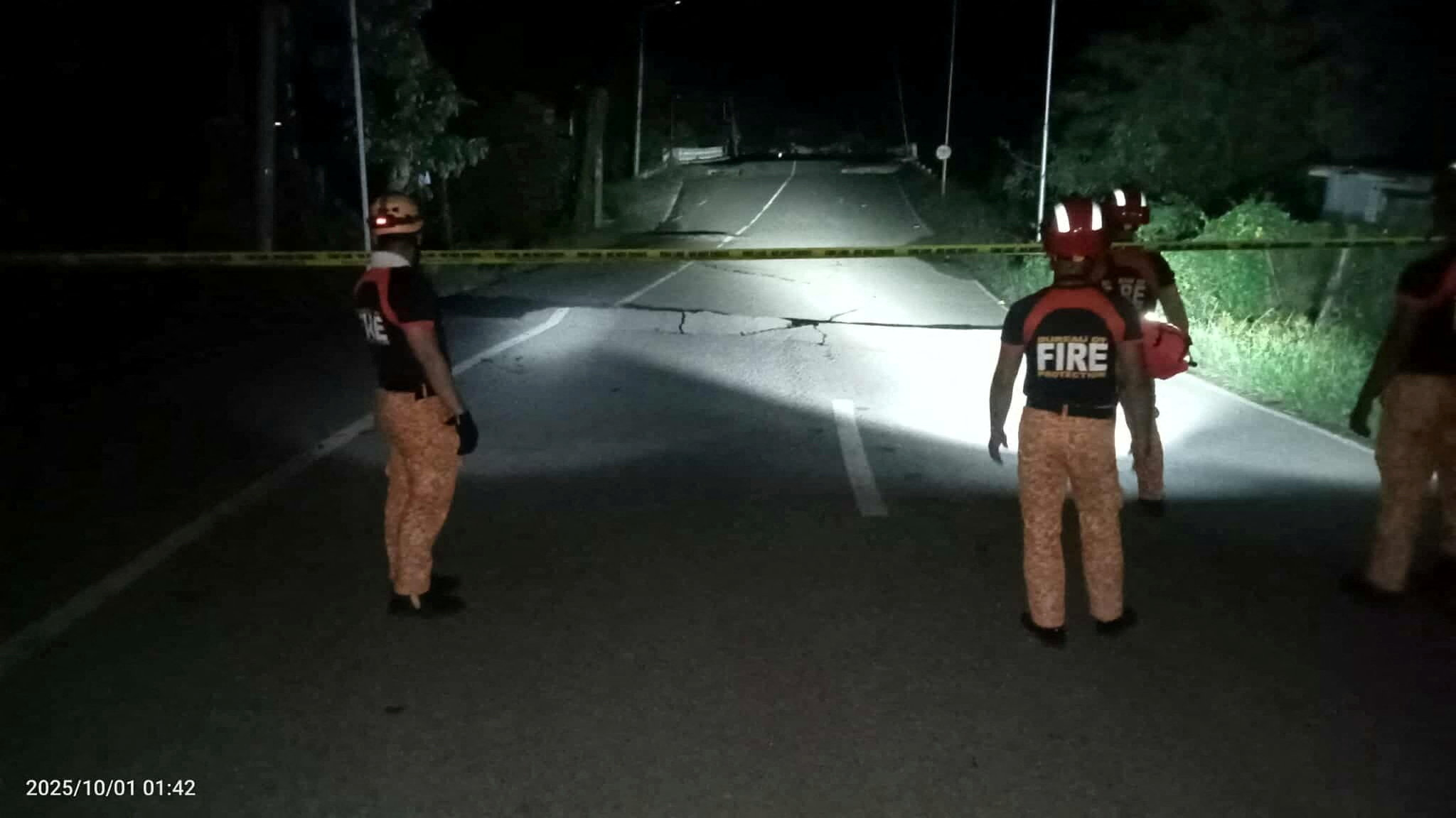 Magnitude 6.9 quake hits central Philippines