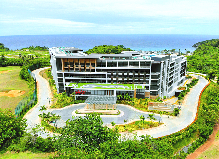 Savoy-Hotel-Boracay-2-No-crane-OL