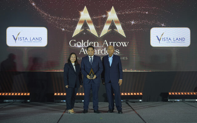 Vista-Land-receives-Golden-Arrow-Awards-OL