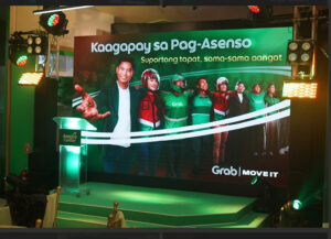 Grab, MOVE IT, DICT launch first Asenso Center to scale an AI-enabled gig economy in the Philippines