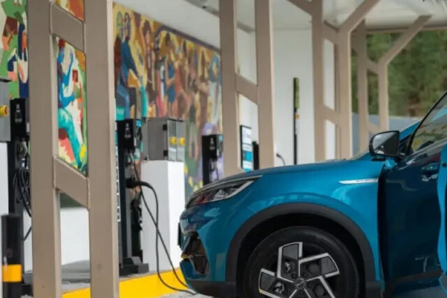 electric vehicle