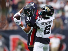 Texans own fourth quarter, rally past Jaguars, 36-29