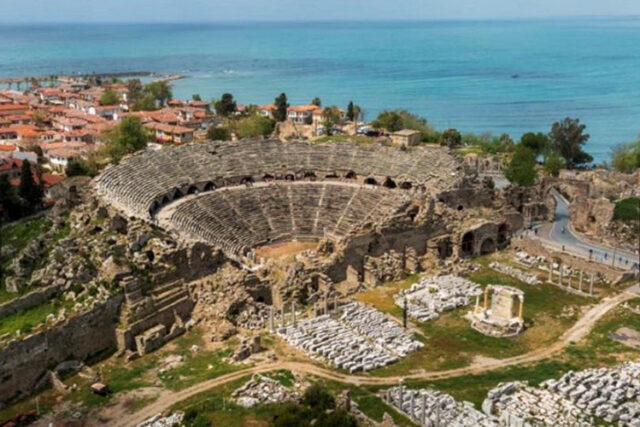The-theater-in-the-ancient-city-of-Hierapolis,-which-was-used-for-public-events-and-ceremonies,-featured-columns-inscribed-with--historical-events-and-mythology