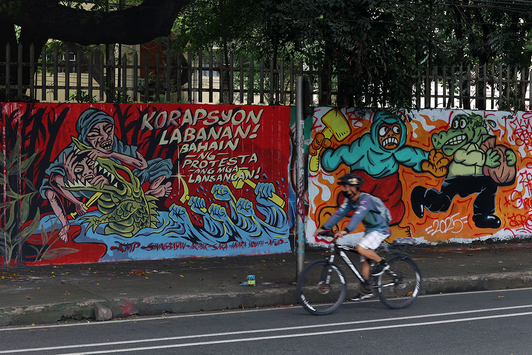 anti-corruption mural