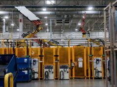 US manufacturing mired in weakness as tariff gloom spreads