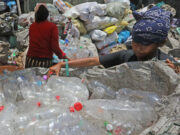 Industry groups oppose tax on single-use plastics